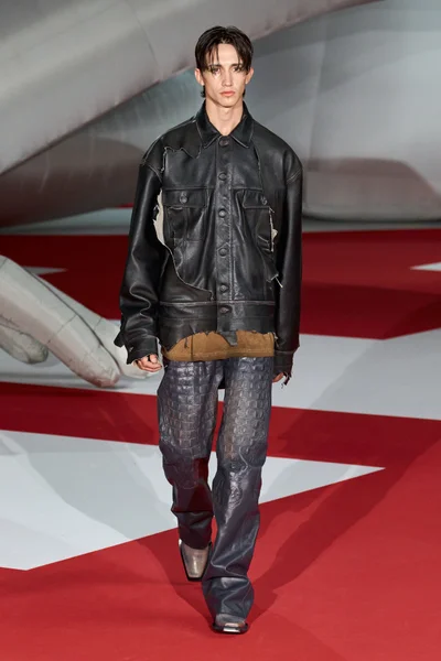 Look 33